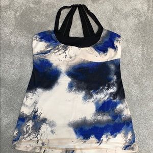 Lululemon tank